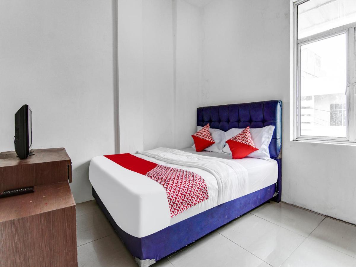 Oyo 90897 Hotel Sepupu Satria Pekanbaru Zewnętrze zdjęcie